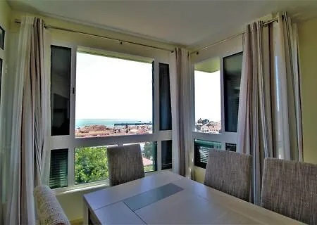Apartmán Elias Garcia Center