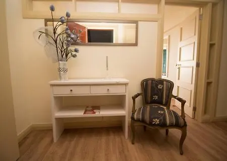 Apartmán Elias Garcia Center *