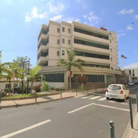 Elias Garcia Center شقة