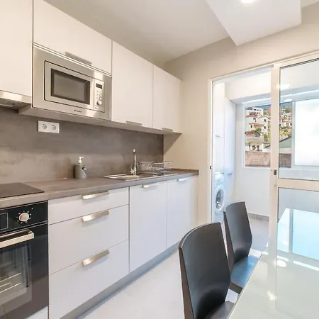 Elias Garcia Center Apartment